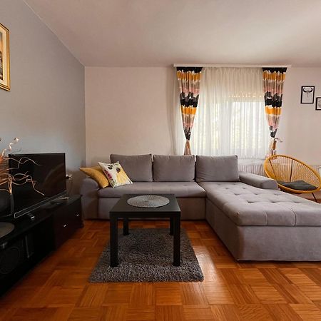 Apartment Gabriela Rakovica Kültér fotó