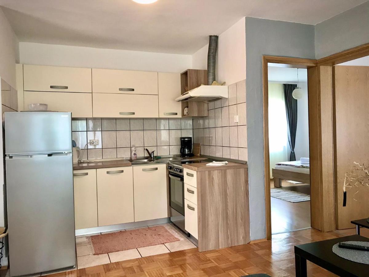 Apartment Gabriela Rakovica Kültér fotó